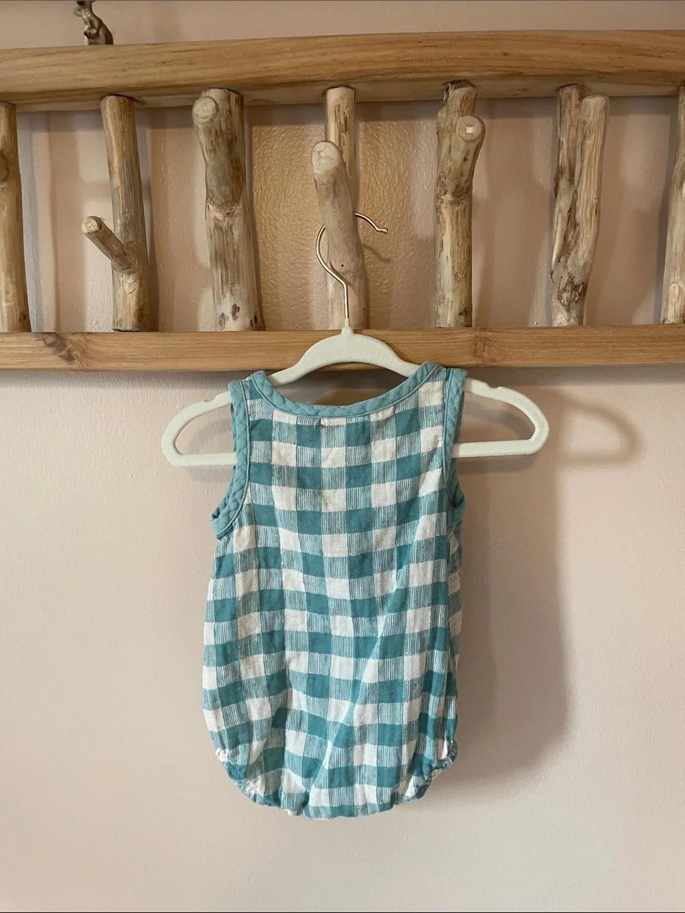 Cat & Jack Teal and White Gingham Baby One-Piece Bodysuit